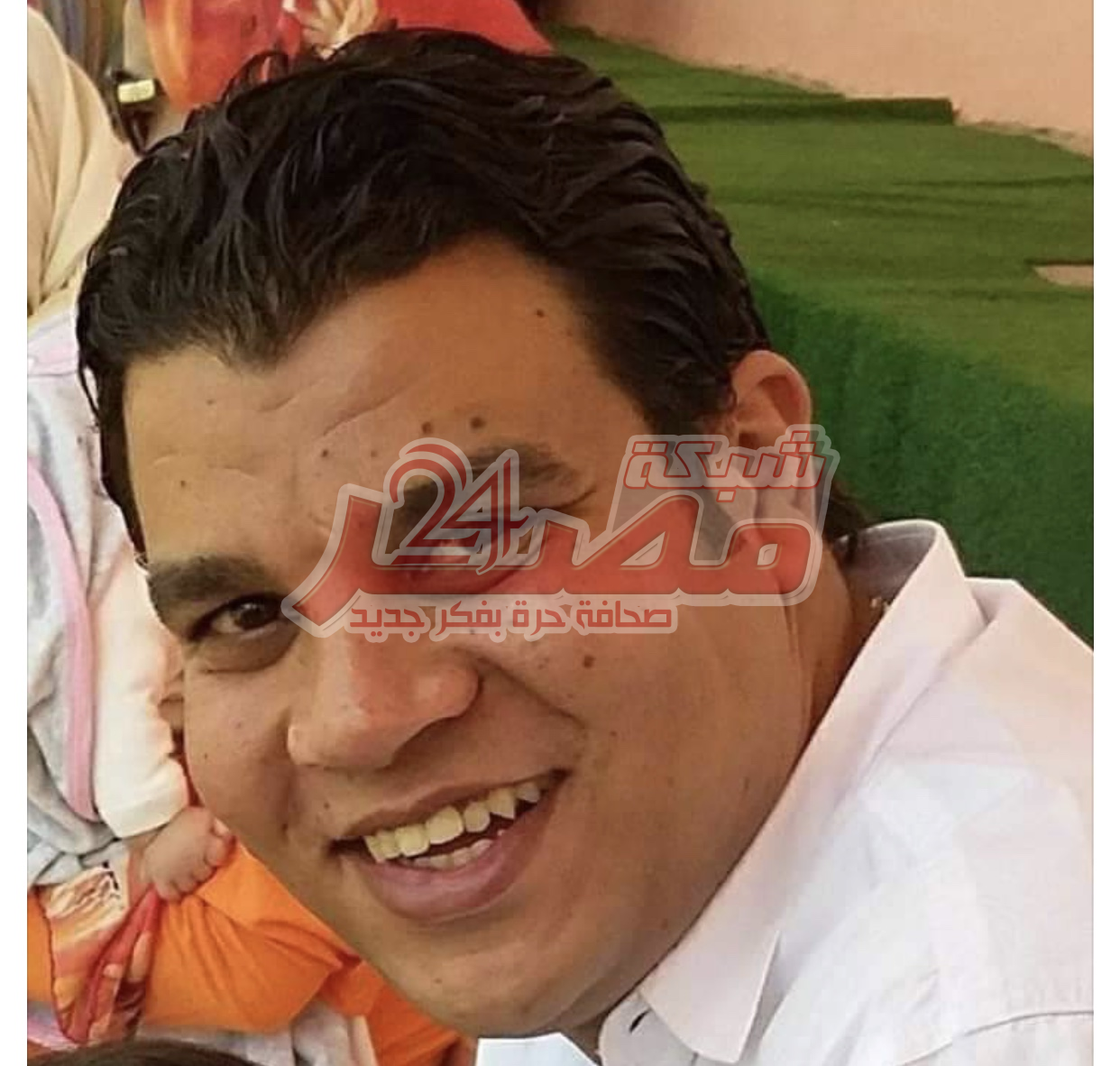 الأستاذ/صلاح سليمان يتقدم بالتهنئة للمقدم أحمد بك النجار